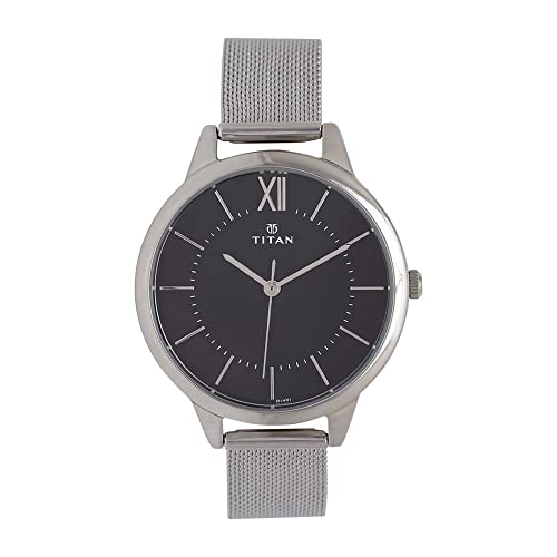 Bajaj Pulsar 125 Neon Disc Motorcycle/Motorbike – Ebony Black Solar Red Decals – Ex-Showroom