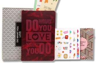 Amazon Basics Undated Planner | Elegant Faux Leather Diary | Weekly, Monthly, Yearly Organizer for Students & Teachers | Ideal for School & College Use