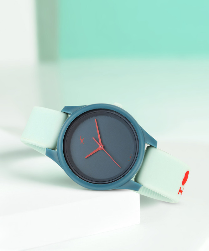 Syska 9 W Basic Standard B22 LED Bulb(White, Pack of 6)