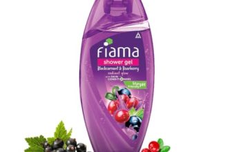 Fiama Body Wash Shower Gel Blackcurrant & Bearberry, 250ml, Body Wash for Women & Men with Skin Conditioners for Radiant Glow, Suitable for All Skin Types