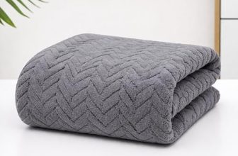 Cortina Towels for Bath (70 x 140 cm) – 380 GSM Microfiber Bath Towels, Ultra Soft, Highly Absorbent & Quick Dry for Gym, Beach & Bathroom Towels for Men, Women & Kids Color : Grey