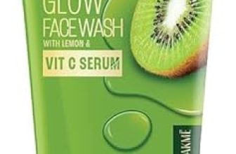 Lakme Blush & Glow Strawberry Freshness Gel Face Wash with Strawberry Extracts|| 150 g