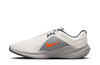Nike Mens Quest 5 Sail/Total Orange-Thunder Blue Running Shoes UK 8