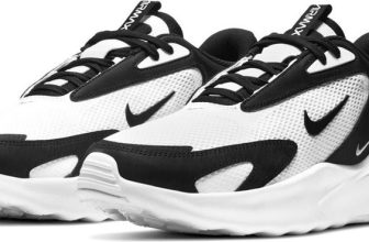NIKE NIKE AIR MAX BOLT Sneakers For Men(White , 10)