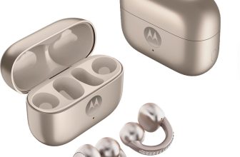 MOTOROLA Moto Loop Swarovski Sound by Bose Lightweight & ComfortableIP54Sweat proof Bluetooth(French Oak, True Wireless)