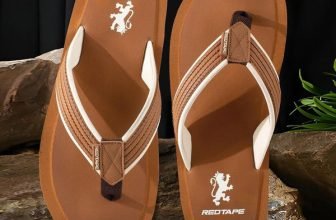 RED TAPE Men Flip Flops(Tan, Off White , 8)