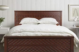 HomeTown Solid Wood Victoria Box Storage King Size Bed (Antique Cherry)