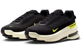 NIKE AIR ZOOM UPTURN SC Sneakers For Men(Black , 7)