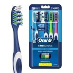Oral-B Criss Cross Deep Clean Medium Bristles Manual Toothbrush For Adults,Tongue Cleaner, Multicolour Tooth Brush Set, Oral B Dentist Recommended Brand (Family Pack of 4)