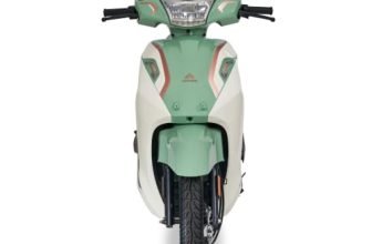 Ampere Magnus G Max Electric Scooter by Greaves I 142 km IDC Range I Next Gen LFP Battery I Booking for Ex-Showroom Price (with Portable Charge, Matcha Green)