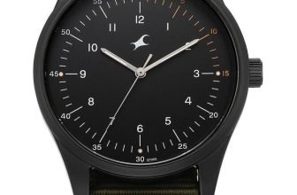 Fastrack Stunners Fastrack Stunners XI Quartz Black Dial Green Nylon/NATO Strap Analog Watch  – For Men