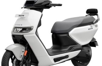 Ather Rizta Z 123 KM IDC range with Ather Stack Pro in Siachen White Mono Ex-Showroom