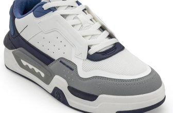 RED TAPE Casual Sneakers For Men(White, Blue , 9)